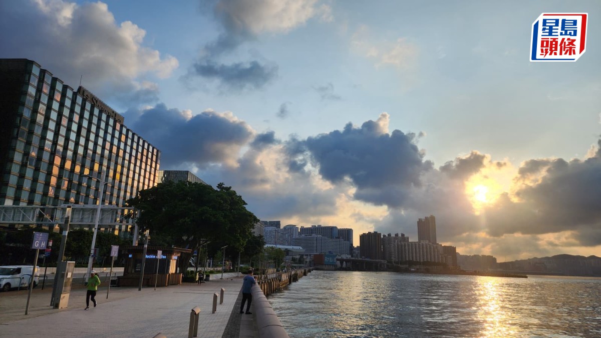 天文台｜大致多雲 日間部分時間有陽光及酷熱 市區最高氣溫約34度