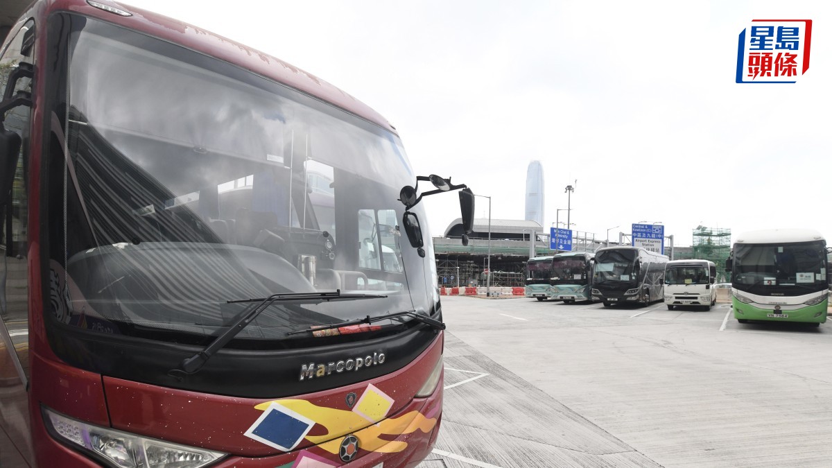 政府柴油補貼 旅遊巴業界喜出望外：有效減輕營運負擔 惟質疑柴油無稅竟比汽油貴