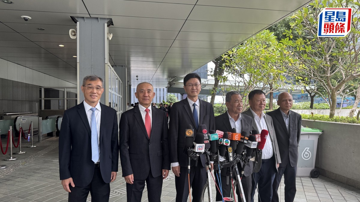 立法會選舉.功能界別|招商局船長林銘鋒參選航運界 黃俊碩、吳錦華會計界對戰 立法會選舉.功能界別|招商局船長林銘鋒參選航運界 黃俊碩、吳錦華會計界對戰