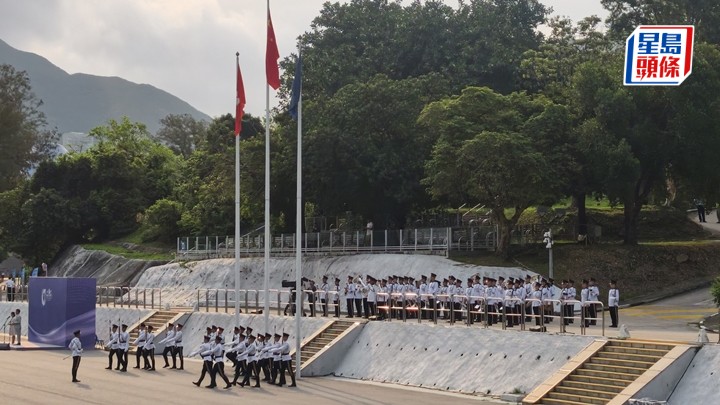 全民國家安全教育日｜保安局率紀律部隊舉行升旗儀式 政務司司長陳國基主禮