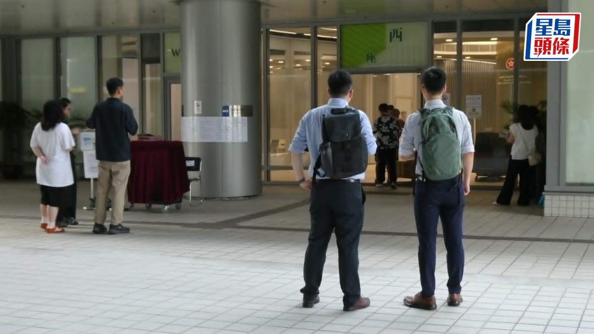 下月中一派位 學校「超前部署」接觸新移民家長