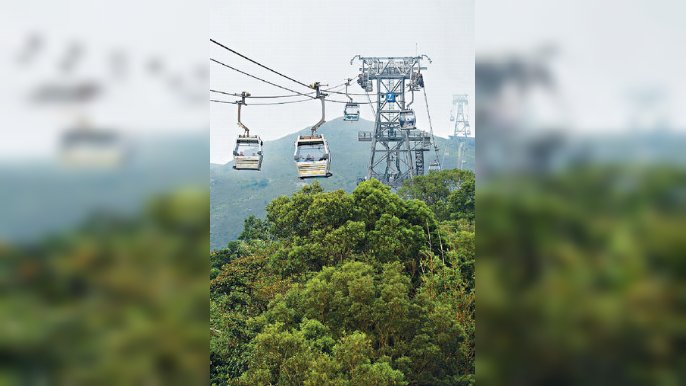 ■水晶纜車完全是三百六十度食盡山水。