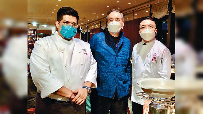 ■跟「富臨」黃隆滔和「Chaat」Chef Manav Tuli在「Chaat」合照
