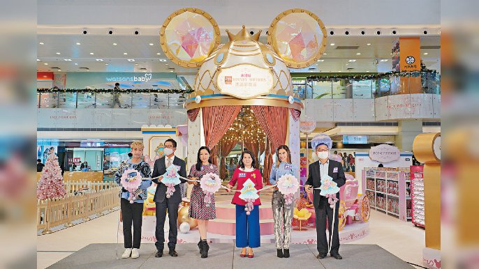 ﻿■「東港城TOMICA DISNEY MOTORS 聖誕夢樂園」好有聖誕節日氣氛