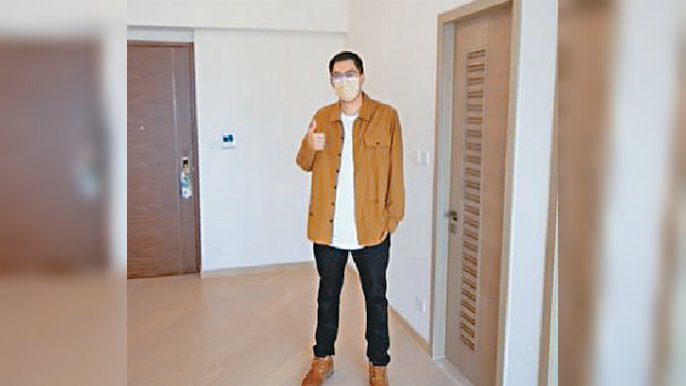 ■李生係一位廚師，佢收樓後話：「真係好興奮、好開心，完全無諗過會贏到呢個終極大獎。」
