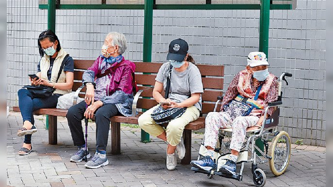 ■香港約有兩成人口是65歲以上的長者，大部分都選擇居家養老。
