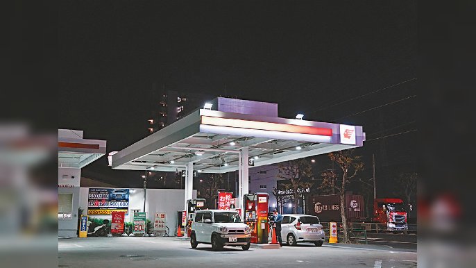 ■紐約期油20天線支持在74.40美元，下方支持72.00、70.00、68.00美元。
