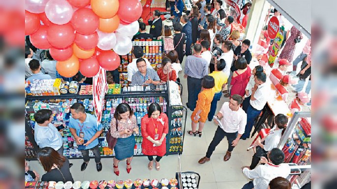 ■金源米業在越南多個城市，經營Circle K便利店。
