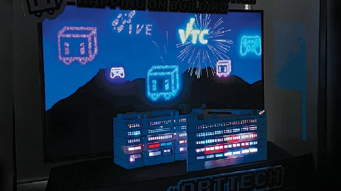 ■IVE遊戲及動畫高級文憑畢業生開發介紹IVE（屯門）校舍的數碼藝術裝置，可用手機應用程式模擬燈光效果。
