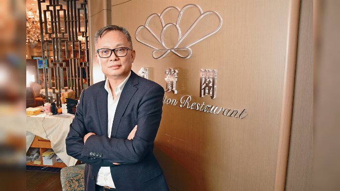 ■面對近月的疫情，陳振傑主席寄語香港人都要堅持，「疫」境總會過去，好景終會再臨。
