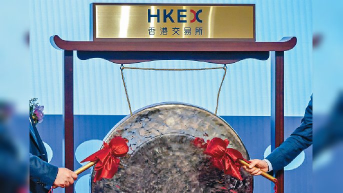 ■多隻新股齊齊登場，大大小小齊「撳機」，認真熱鬧。資料圖片