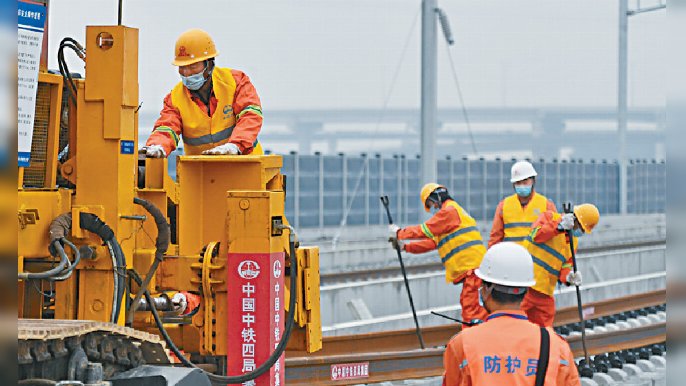 ■內地政策力谷基建，利好中國中鐵。
