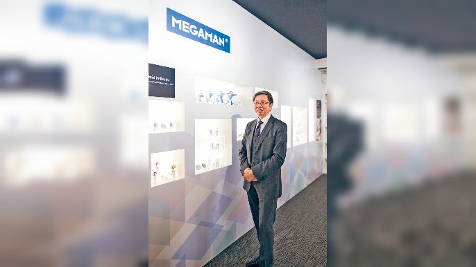 ﻿■利安電光源行政總裁李榮德表示，開發具有特色的產品，才是維持品牌生命力的經營策略。
